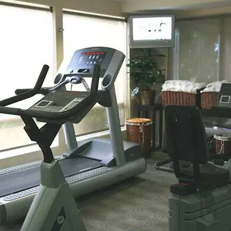 Hampton Inn & Suites Seattle-Downtown 